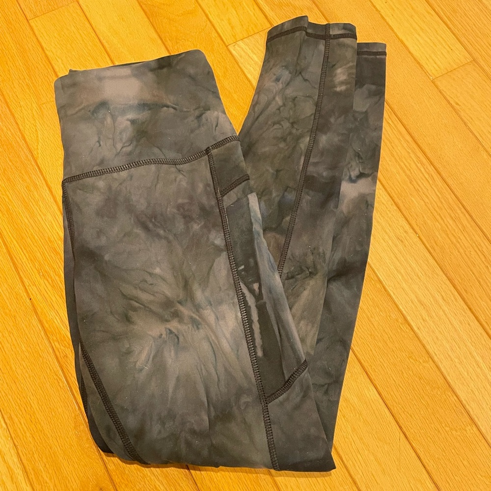 Tie dye vinyasa leggings